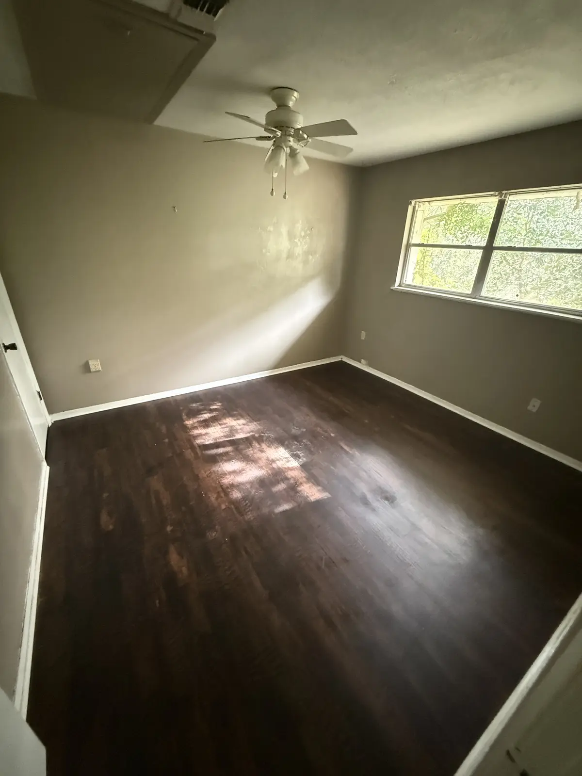 Bedroom at 106 Post Oak